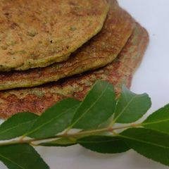 A picture of Whole moong pancake.