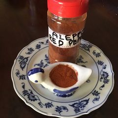 A picture of California Farm Aleppo Hot Red Paprika Pepper.