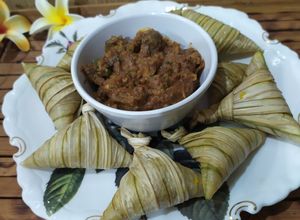 Gambar Ketupat palas versi lemak manis