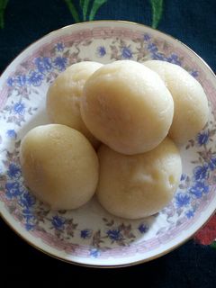 রসগোল্লা (Rosogolla recipe in bengali) রেসিপির প্রধান ছবি