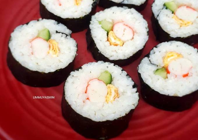 Resep Simple Maki Sushi Roll Oleh Yasmin Kitchen Cookpad