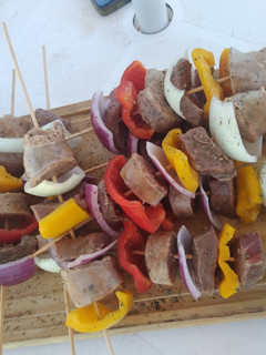 Una foto de Brochetas a la parrilla