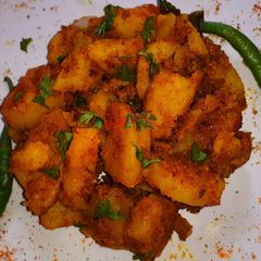 A picture of Dry Potato Sabzi.
