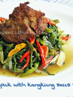 Foto resep Empal gepuk with kangkung saus tiram