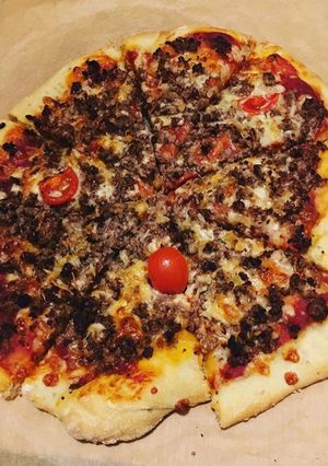 Une photo de Pizza napolitaine