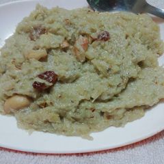 A picture of Lauki halwa.