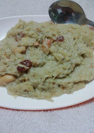 A picture of Lauki halwa.