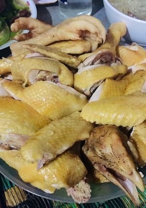 Hình của món Gà luộc.