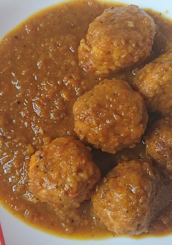 Una foto de Albóndigas de pollo rellenas