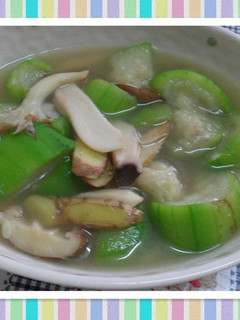 杏鮑菇絲瓜 的食譜成品照片