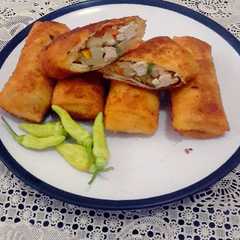 A picture of Risoles ragout chicken & veg.