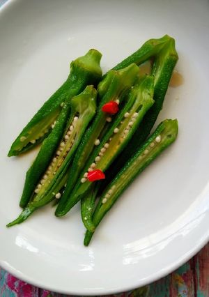 【養生健康】蔴油秋葵 的食譜成品照片