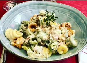 Foto principal de Ensalada de pasta estilo alemán