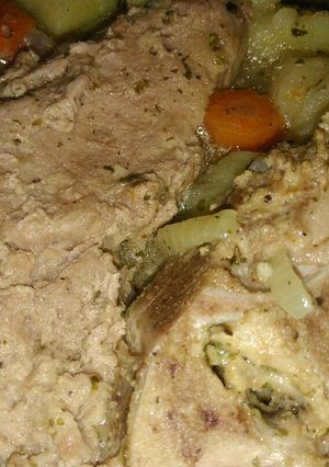 Una foto de Cerdo con verduras