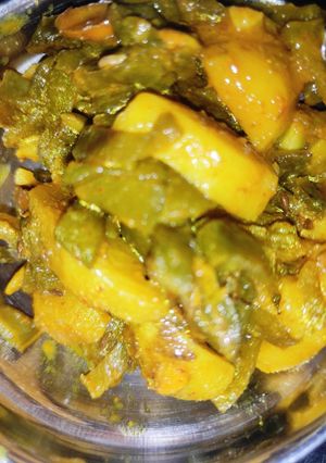 आलू सेम की सब्जी (aloo sem ki sabzi recipe in Hindi) रेसिपी मुख्य फोटो