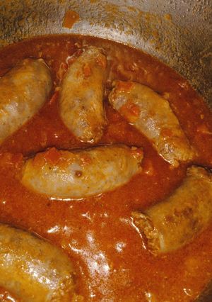 A picture of Tomato and Sausage Gravy.