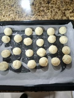 Una foto de Polvorones de nuez