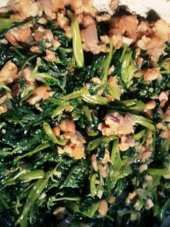 Langkah Mudah untuk Menyiapkan Tumis kangkung tempe uleg Anti Gagal
