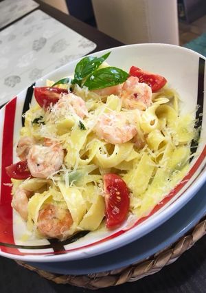 Tagliatelle fokhagymás garnélával recept fotója