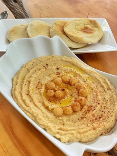 Una foto de Hummus vegano