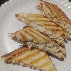 A picture of Chicken Jungle Sandwich.