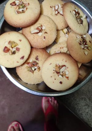 A picture of Nan khataayi.