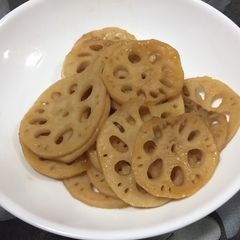 A picture of Lotus Root Kimpira.