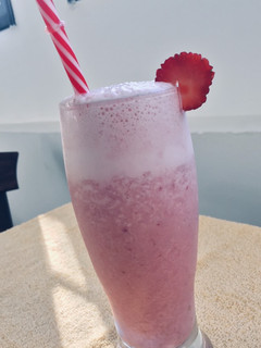 Una foto de Licuado de súper frutillas 🍓