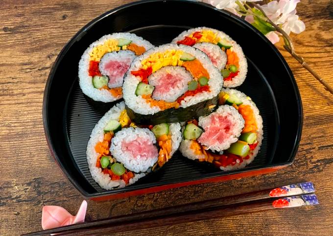 Japanese Kawaii Roll Sushi