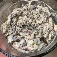 A picture of Ynielle’s Potato Ham Egg Bacon Bits Salad.