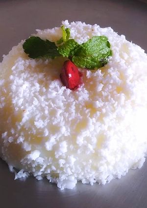 A picture of Coconut milk pudding.