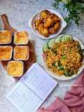 Menu Set Ultah : Mie Goreng Pedas, Ayam Ungkep, Tart Susu Khas Kupang NTT