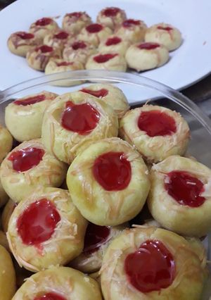 Foto resep Thumbrint strawberry