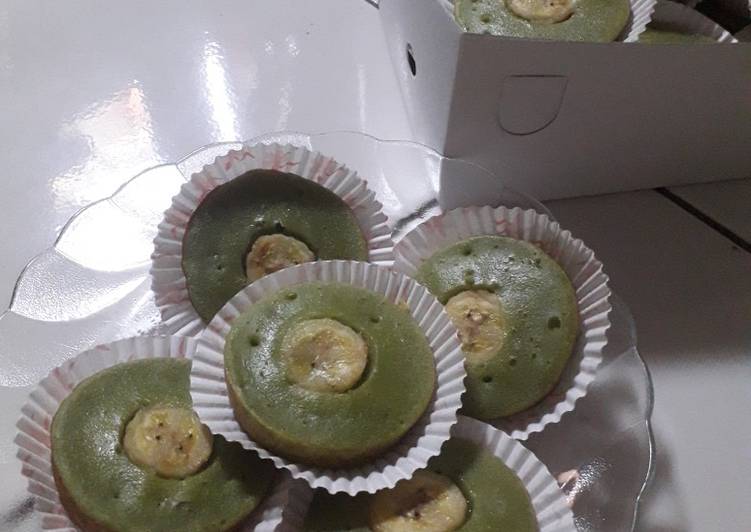 resep cara membuat Kue lumpur pisang pandan