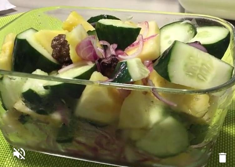 Simple Way to Prepare Super Quick Homemade Pineapple And Onion In Sour Plum Salad