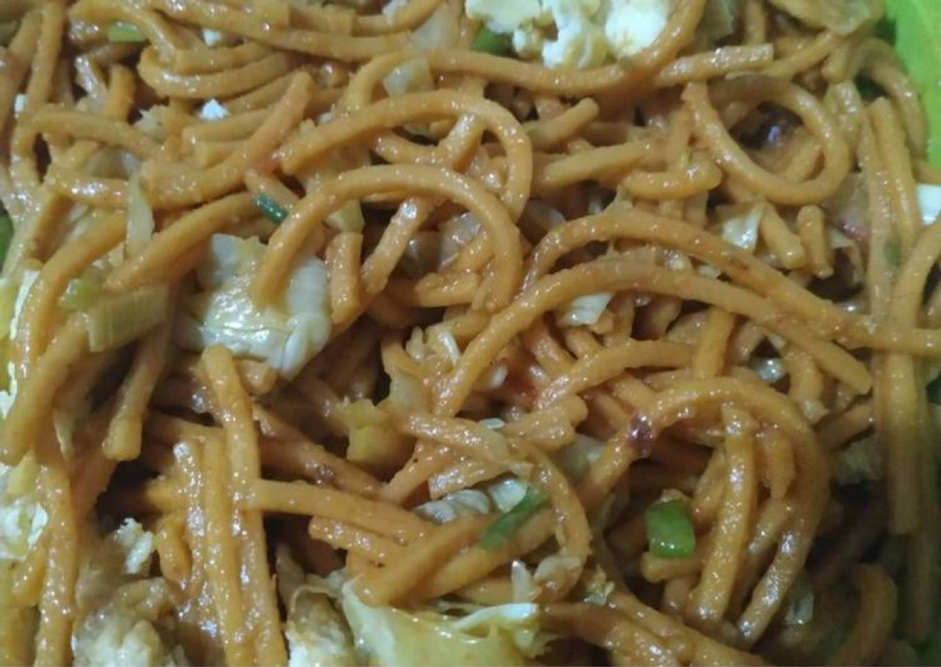 Mie lidi goreng pedas