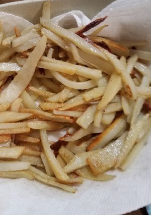 A picture of Easy homemade french fries.