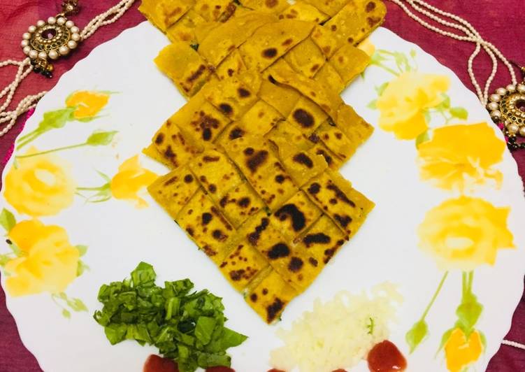 Recipe of Speedy Checks spinach cheese paratha