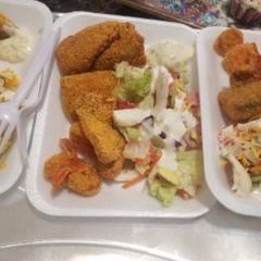 A picture of Red snapper chef SALAD.