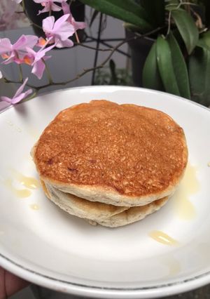 Foto resep Banana Oatmeal Souffle Pancake (Diet) 293 kal