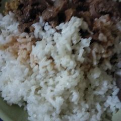 A picture of Boil rice.