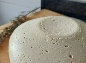 Una foto de Muzzarella de castañas de cajú (sin lactosa 💯)