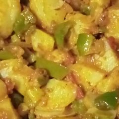 A picture of Aloo aur shimla mirch ki sabji.