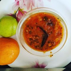 A picture of Trio chutney.