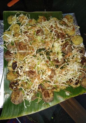 A picture of Chupati Tikki.