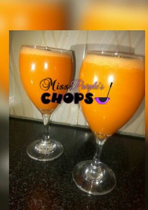 A picture of Carrot juice🍸.