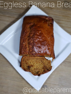 A picture of Eggless banana bread 🍞.