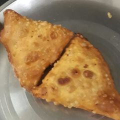 A picture of Samosa.