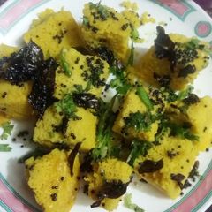 A picture of Dhokla.