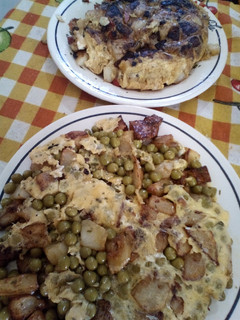 Una foto de Tortilla a la Española (papa, arveja, cebolla y morrón).👩‍🍳🌟